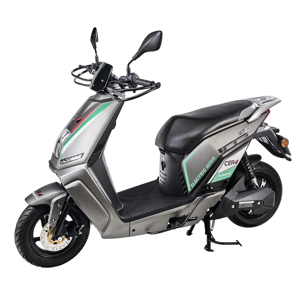 21_pink_me_auto-ecole_3quart_168 Scooter PINKME MOTO-ÉCOLE – Image 1